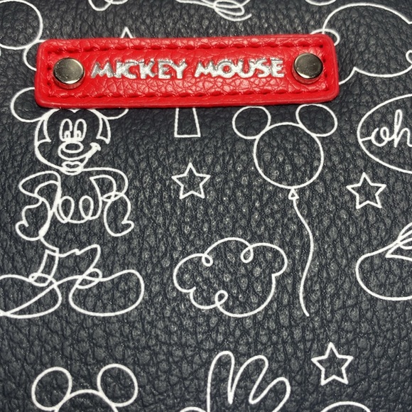 Disney Mickey Mouse Wristlet - Picture 4 of 4